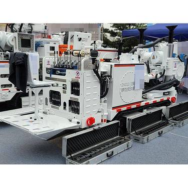 中小型煤矿履带钻机 ZDY1250L履带式全液压坑道钻机
